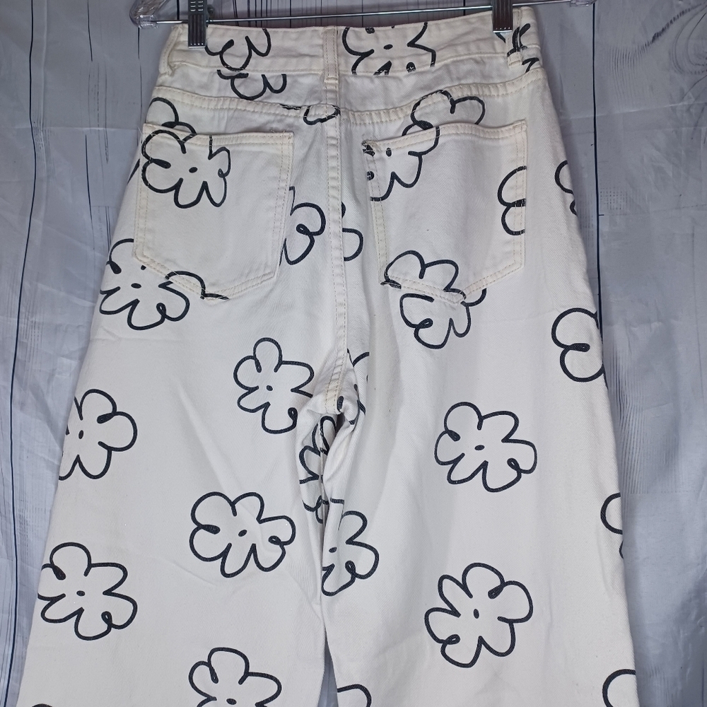 Floral Print Off White Boho Jeans - Picture 10 of 13